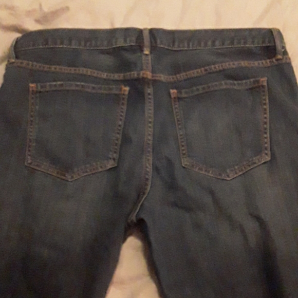 Like new 'distressed' dark wash boyfriend jeans - Picture 5 of 5